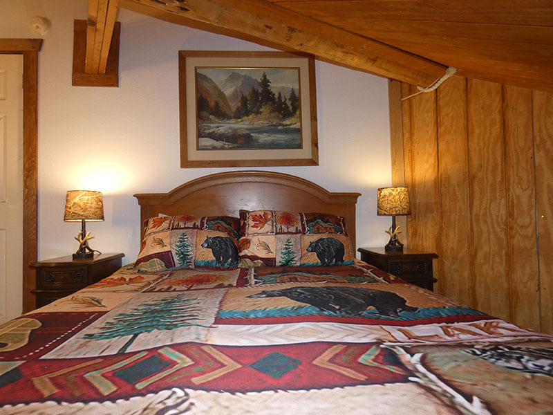 Bedroom of Yellowstone Motel one bedroom Apartment